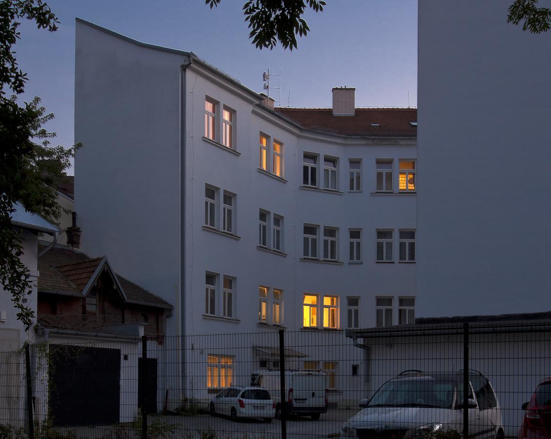 Cosy Design Apartment II Бърно Екстериор снимка